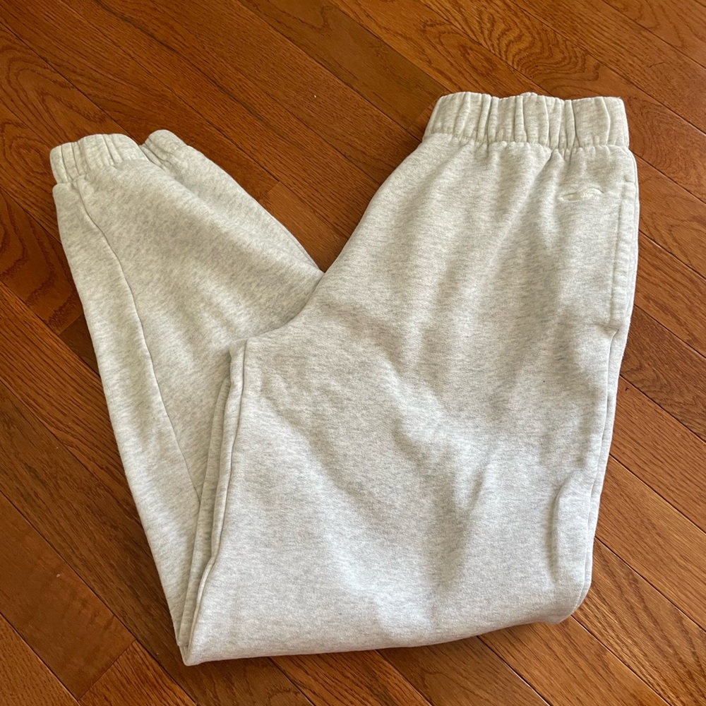 gray high rise hollister sweatpants size small